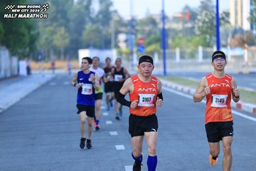 BINH DUONG NEW CITY HALF MARATHON 2024 - Ảnh #1775278