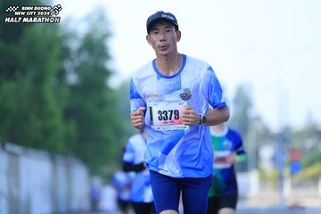 BINH DUONG NEW CITY HALF MARATHON 2024 - Ảnh #1768129