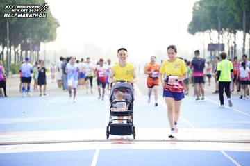 BINH DUONG NEW CITY HALF MARATHON 2024 - Ảnh #1761159