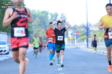 BINH DUONG NEW CITY HALF MARATHON 2024 - Ảnh #1775640
