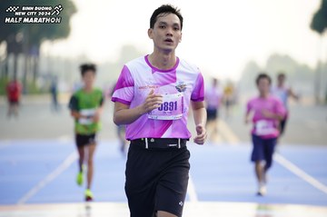 BINH DUONG NEW CITY HALF MARATHON 2024 - Ảnh #1761660
