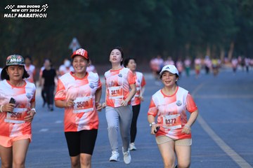 BINH DUONG NEW CITY HALF MARATHON 2024 - Ảnh #1773553