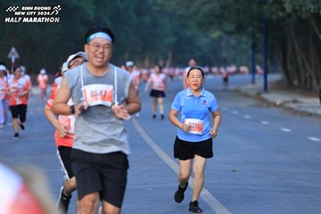 BINH DUONG NEW CITY HALF MARATHON 2024 - Ảnh #1773315