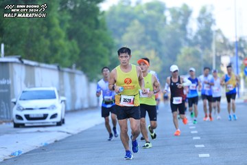 BINH DUONG NEW CITY HALF MARATHON 2024 - Ảnh #1775396