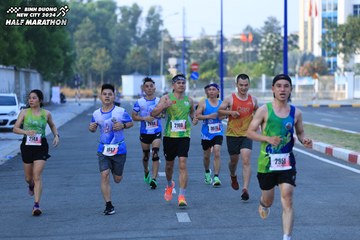 BINH DUONG NEW CITY HALF MARATHON 2024 - Ảnh #1774971