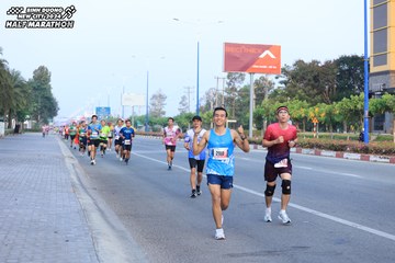 BINH DUONG NEW CITY HALF MARATHON 2024 - Ảnh #1774841