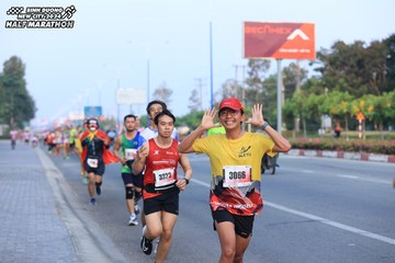 BINH DUONG NEW CITY HALF MARATHON 2024 - Ảnh #1774872