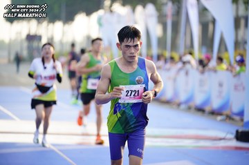 BINH DUONG NEW CITY HALF MARATHON 2024 - Ảnh #1761819