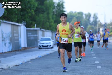 BINH DUONG NEW CITY HALF MARATHON 2024 - Ảnh #1775407