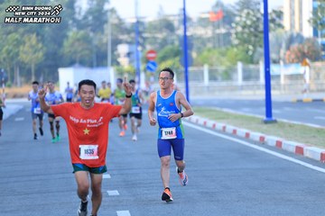 BINH DUONG NEW CITY HALF MARATHON 2024 - Ảnh #1774940