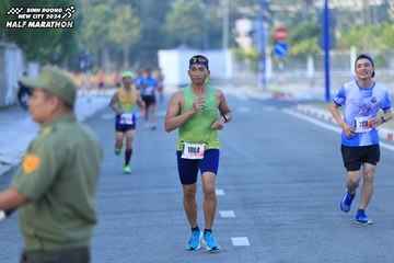 BINH DUONG NEW CITY HALF MARATHON 2024 - Ảnh #1775120