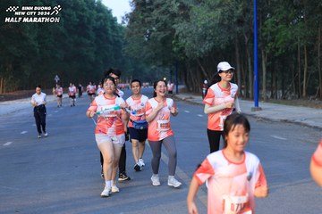 BINH DUONG NEW CITY HALF MARATHON 2024 - Ảnh #1773449