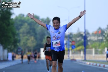 BINH DUONG NEW CITY HALF MARATHON 2024 - Ảnh #1765151