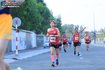 BINH DUONG NEW CITY HALF MARATHON 2024 - Ảnh #1775698