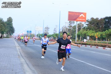 BINH DUONG NEW CITY HALF MARATHON 2024 - Ảnh #1774070