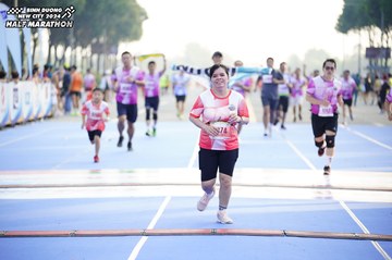 BINH DUONG NEW CITY HALF MARATHON 2024 - Ảnh #1763035