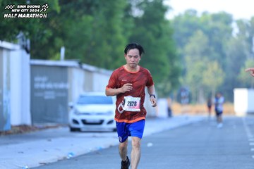 BINH DUONG NEW CITY HALF MARATHON 2024 - Ảnh #1764970