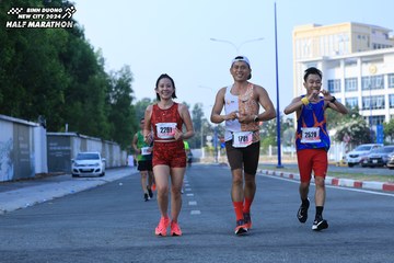 BINH DUONG NEW CITY HALF MARATHON 2024 - Ảnh #1764085