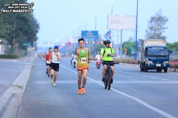 BINH DUONG NEW CITY HALF MARATHON 2024 - Ảnh #1765493
