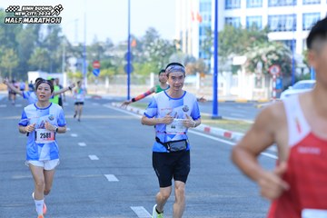 BINH DUONG NEW CITY HALF MARATHON 2024 - Ảnh #1769693