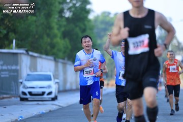 BINH DUONG NEW CITY HALF MARATHON 2024 - Ảnh #1765328