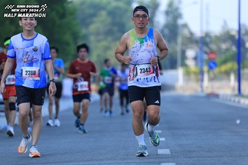BINH DUONG NEW CITY HALF MARATHON 2024 - Ảnh #1763937