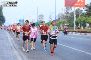 BINH DUONG NEW CITY HALF MARATHON 2024 - Ảnh #1773154