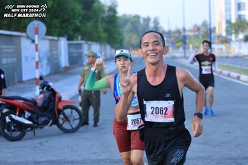 BINH DUONG NEW CITY HALF MARATHON 2024 - Ảnh #1775311