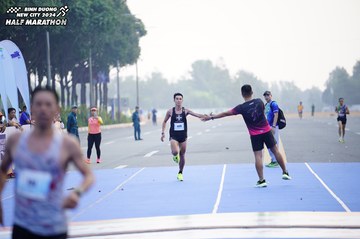 BINH DUONG NEW CITY HALF MARATHON 2024 - Ảnh #1772969