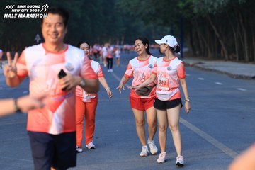 BINH DUONG NEW CITY HALF MARATHON 2024 - Ảnh #1774115