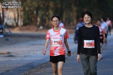 BINH DUONG NEW CITY HALF MARATHON 2024 - Ảnh #1774122