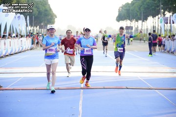 BINH DUONG NEW CITY HALF MARATHON 2024 - Ảnh #1762272
