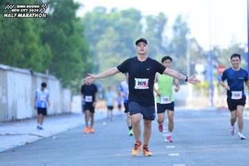 BINH DUONG NEW CITY HALF MARATHON 2024 - Ảnh #1768291