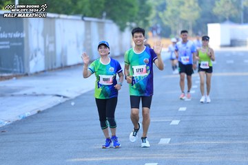 BINH DUONG NEW CITY HALF MARATHON 2024 - Ảnh #1768635