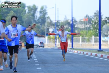 BINH DUONG NEW CITY HALF MARATHON 2024 - Ảnh #1766422
