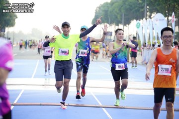 BINH DUONG NEW CITY HALF MARATHON 2024 - Ảnh #1763425
