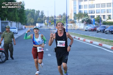 BINH DUONG NEW CITY HALF MARATHON 2024 - Ảnh #1775310