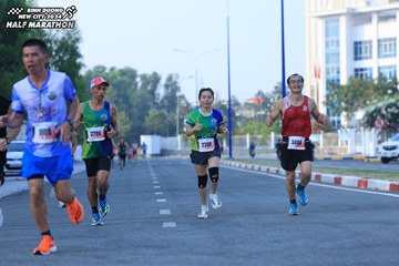 BINH DUONG NEW CITY HALF MARATHON 2024 - Ảnh #1775883