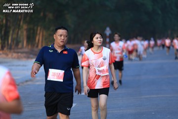BINH DUONG NEW CITY HALF MARATHON 2024 - Ảnh #1774260