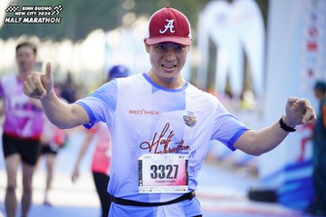 BINH DUONG NEW CITY HALF MARATHON 2024 - Ảnh #1763134