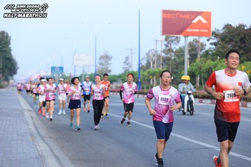 BINH DUONG NEW CITY HALF MARATHON 2024 - Ảnh #1773862