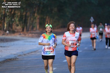 BINH DUONG NEW CITY HALF MARATHON 2024 - Ảnh #1773136
