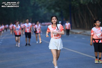 BINH DUONG NEW CITY HALF MARATHON 2024 - Ảnh #1773961