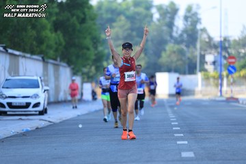 BINH DUONG NEW CITY HALF MARATHON 2024 - Ảnh #1766221