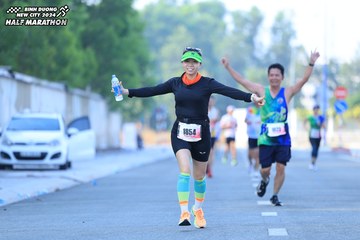 BINH DUONG NEW CITY HALF MARATHON 2024 - Ảnh #1767422