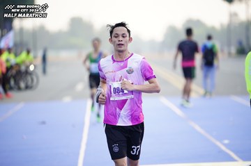 BINH DUONG NEW CITY HALF MARATHON 2024 - Ảnh #1774367