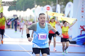 BINH DUONG NEW CITY HALF MARATHON 2024 - Ảnh #1768086