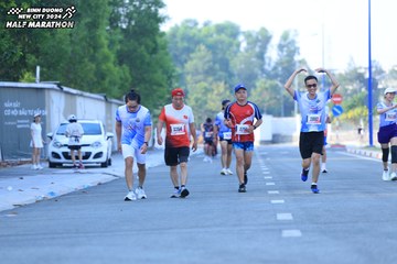 BINH DUONG NEW CITY HALF MARATHON 2024 - Ảnh #1767056
