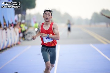 BINH DUONG NEW CITY HALF MARATHON 2024 - Ảnh #1774296