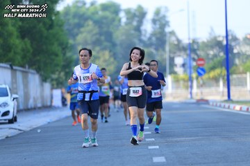 BINH DUONG NEW CITY HALF MARATHON 2024 - Ảnh #1766993
